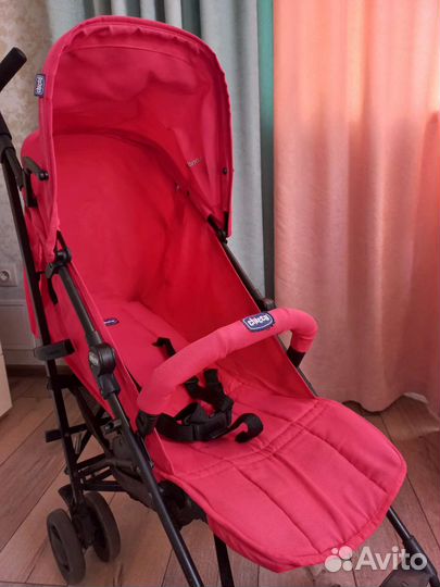 Прогулочная коляска chicco