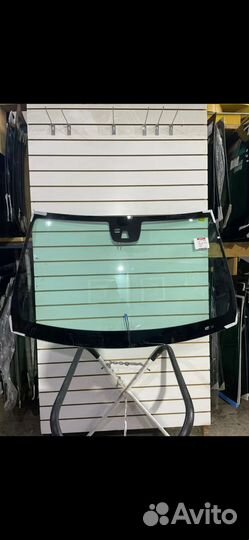 Лобовое стекло Kia K5