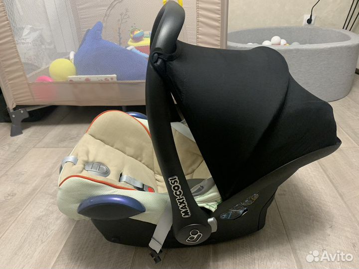Автолюлька maxi cosi с базой isofix