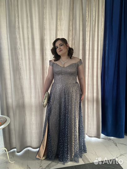 Вечернее платье