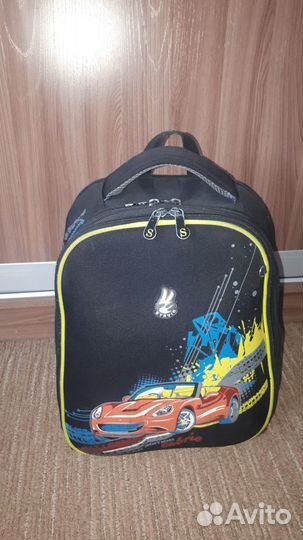 Рюкзак школьный