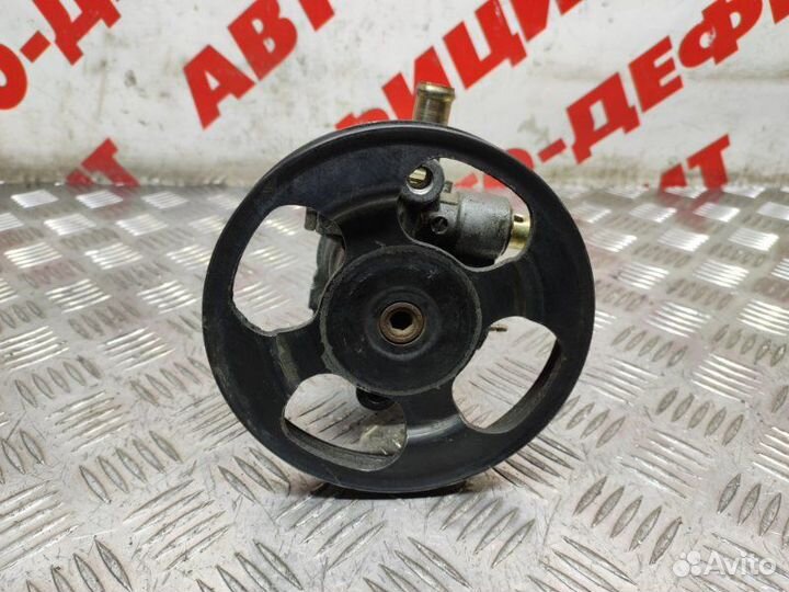 Насос гура Mitsubishi Lancer 9 4G18 2005