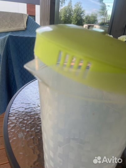 Миски кувшин