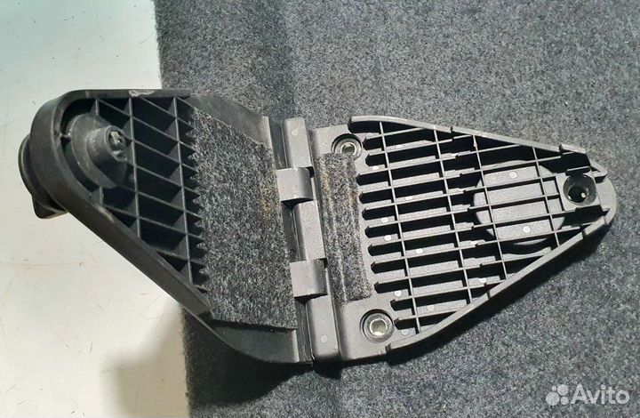 Обшивка крышки багажника Audi A6 C5 седан