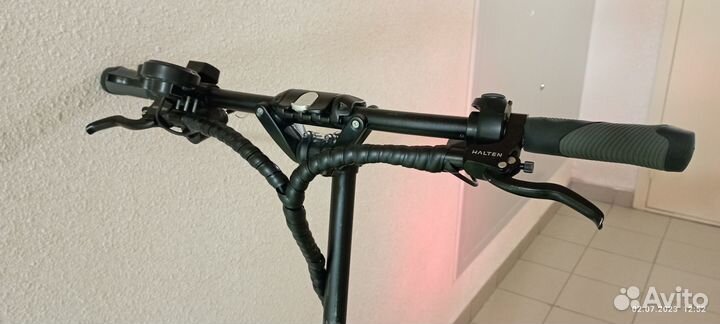 Электросамокат Halten RS-03 v.2