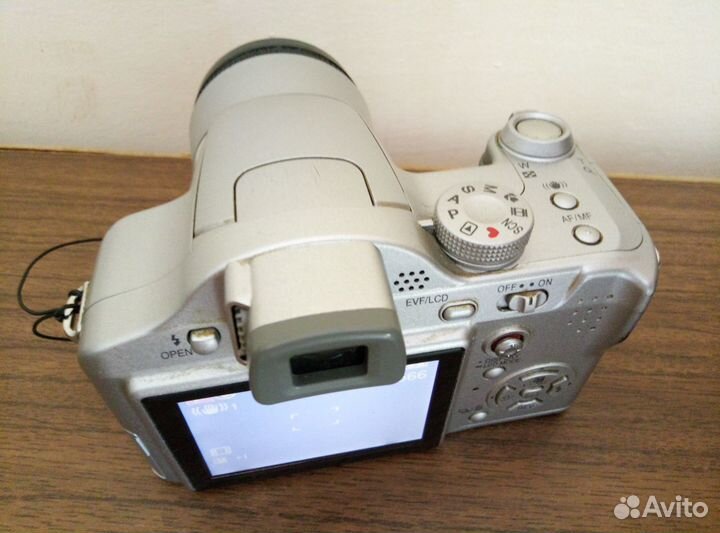 Фотоаппарат Panasonic Lumix DMC-FZ7 Япония