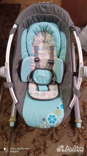 Детские качели шезлонг