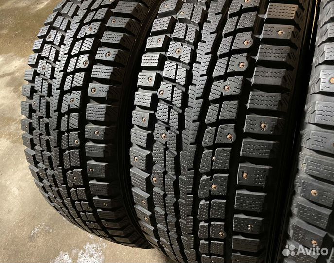 Dunlop SP Winter Ice02 255/55 R18