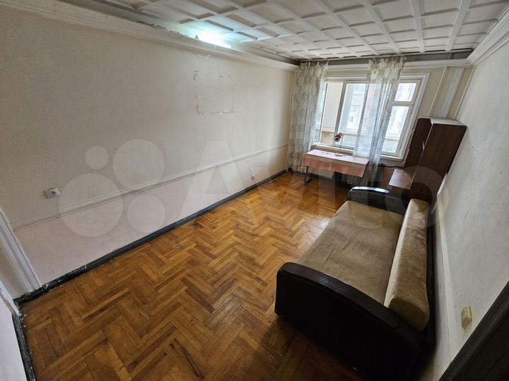 2-к. квартира, 54 м², 7/10 эт.