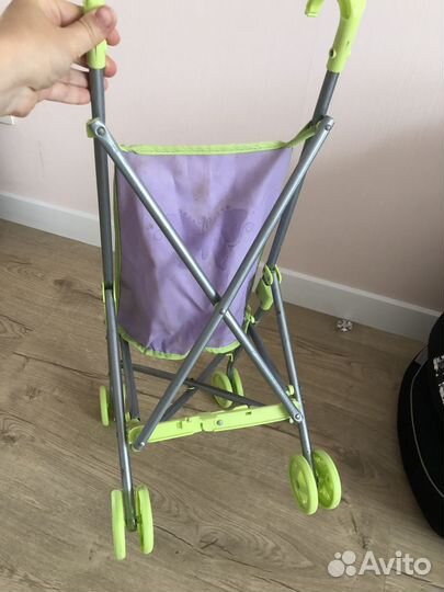 Игрушечная коляска