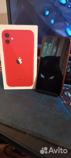 iPhone 11, 64 ГБ
