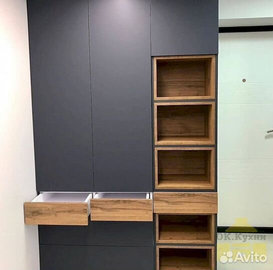 Шкаф в комнату