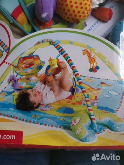 Развивающий коврик
