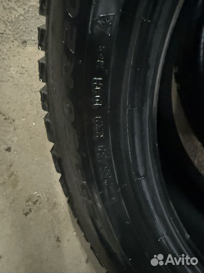 Pirelli Ice Zero 2 255/50 R20 109H