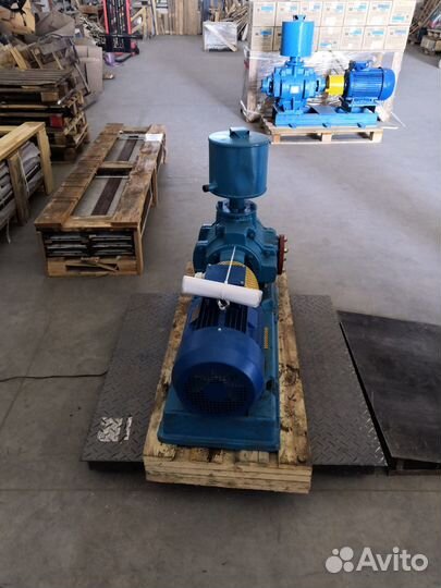 Вакуумный насос ввн1-6 с дв 15х1500