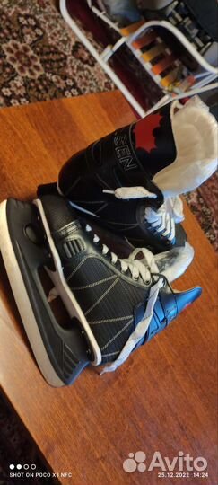 Коньки хоккейные larsen