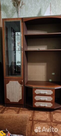 Стенка в гостиную