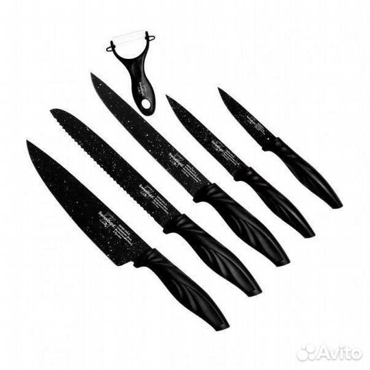 Набор ножей и разделочных досок