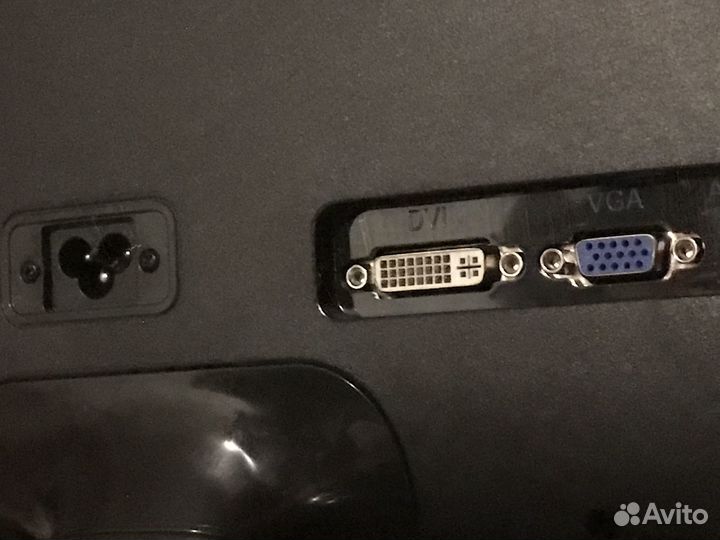 Монитор 22” 1920x1080