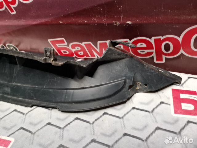 Воздуховод радиатора передний Ford Fiesta