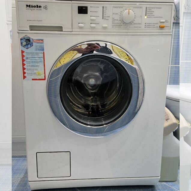 Стиральная машина Miele w2242 б/у