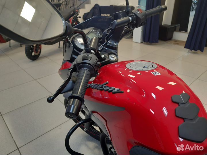 Мотоцикл Bajaj Pulsar 125 Красный