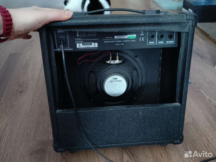 Гитарный комбоусилитель Belcat 25G