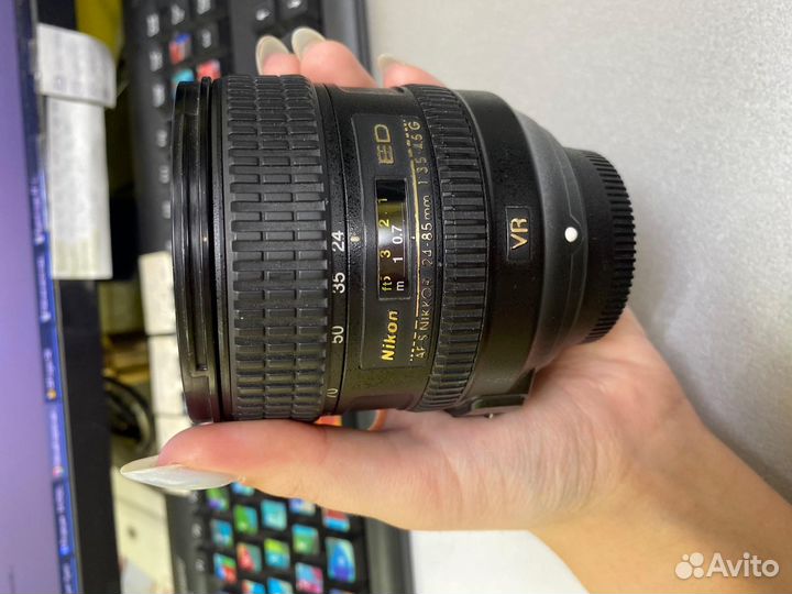 Объектив Nikon 24-85mm f/3.5-4.5G ED VR