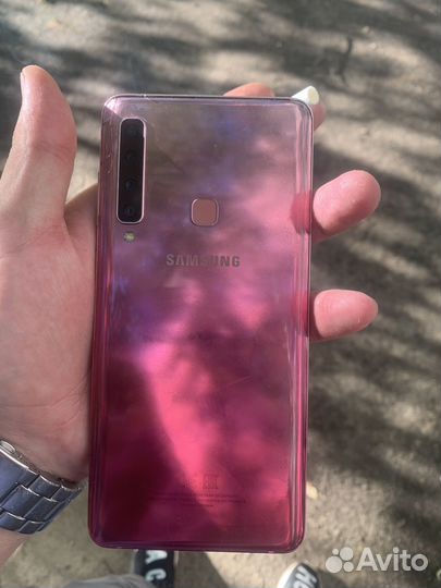 Samsung Galaxy A9 (2018), 6/128 ГБ