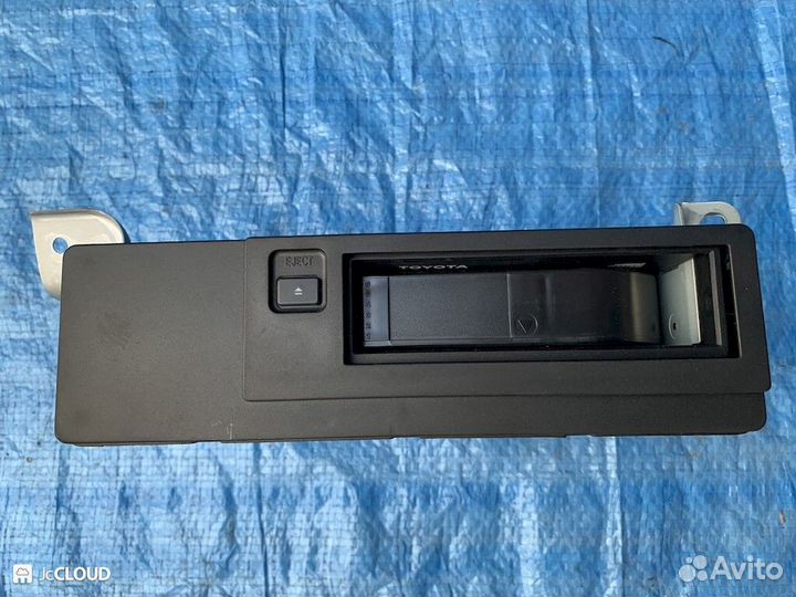 Cd-чейнджер на toyota harrier MCU15 1mzfe