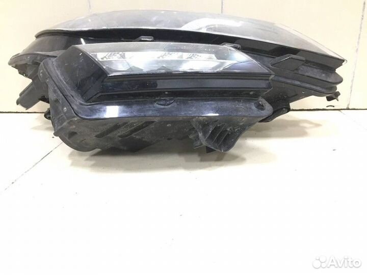 Фара передняя правая Skoda Kodiaq