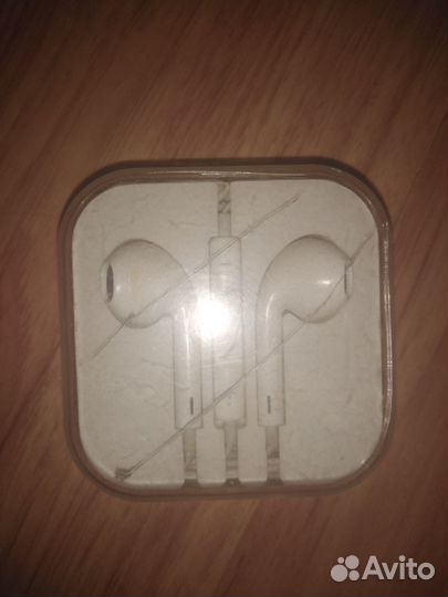 Проводные Apple Airpods