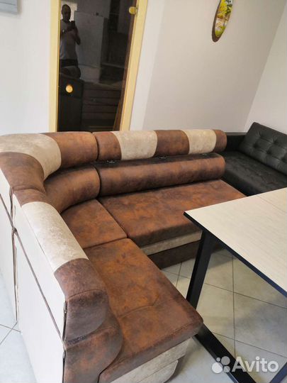 Угловой диван бу