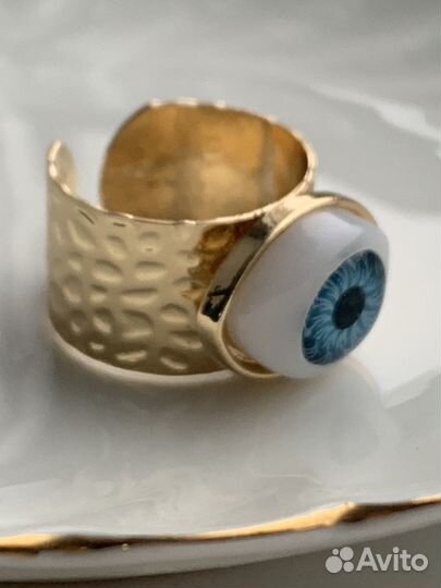 Кольцо крупное