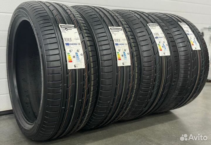 Bridgestone Potenza S001 225/40 R19 и 255/35 R19 96Y