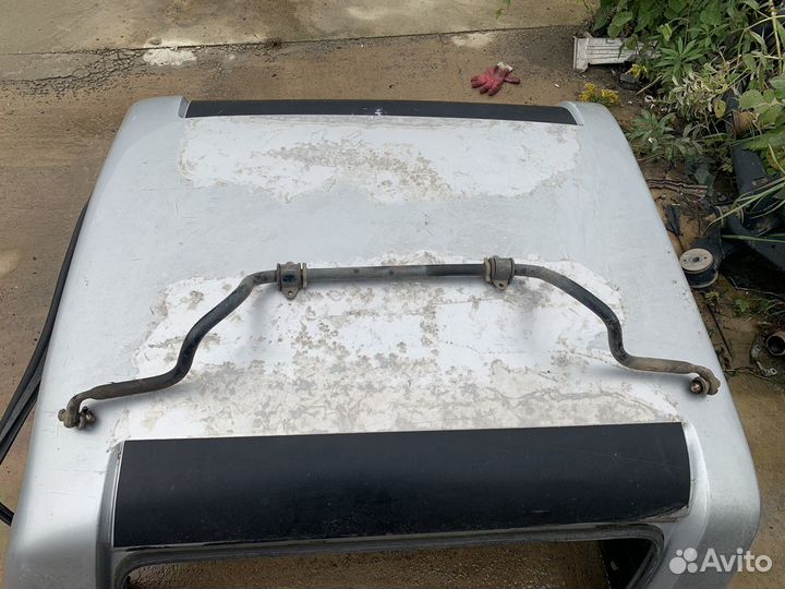 Передний стабилизатор Toyota Camry 40 06-11гв