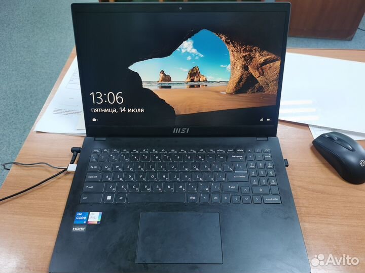 Ноутбук Msi modern 15 i5 8gb DDR4