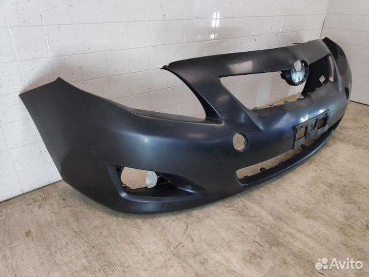 Бампер передний передний Toyota Corolla E150