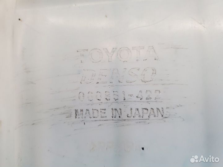 Бачок омывателя Toyota Rav4 40 2012-2019