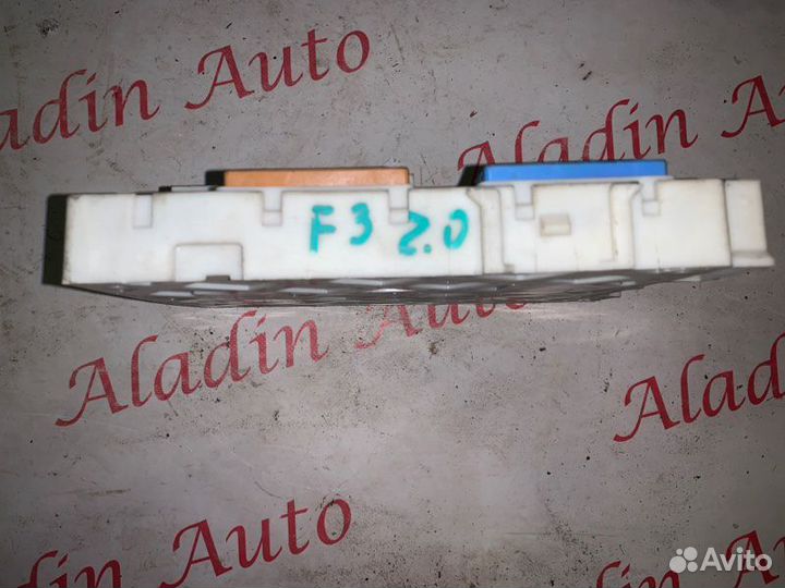 Блок предохранителей Ford Focus 3 2.0