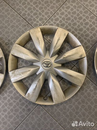 Колпак колесный Тойота Авенсис r16