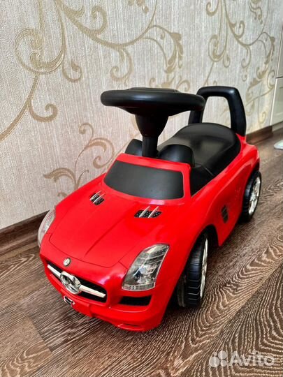 Машина-каталка Mercedes-Benz SLS красный