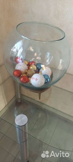 Аквариум круглый на подставке