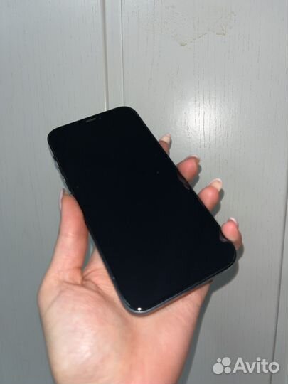 iPhone 12, 128 ГБ