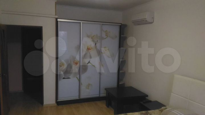 2-к. квартира, 50 м², 2/2 эт.