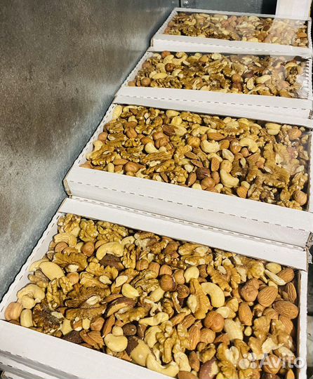 Миндаль,Кешью,Фундук,Орех