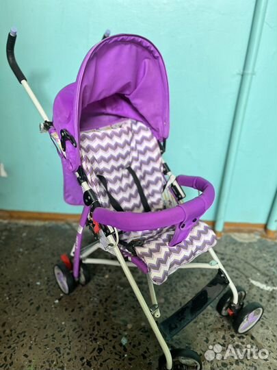 Прогулочная коляска