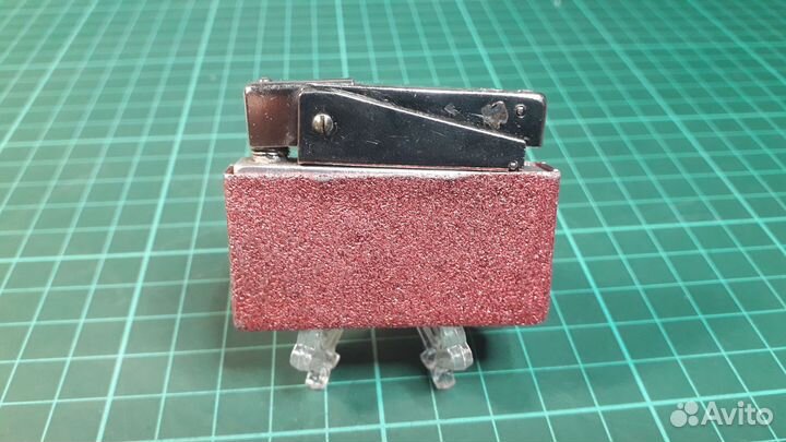 Зажигалка бензиновая