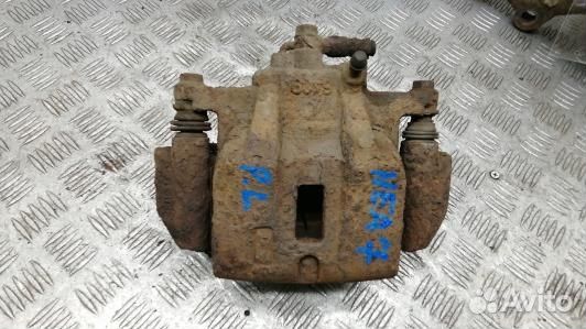 Суппорт тормозной передний левый lexus RX 2 (HEA07