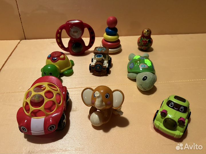 Развивающие игрушки для малышей